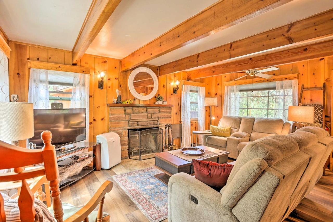 Wrightwood Cabin With Cozy Interior! Экстерьер фото