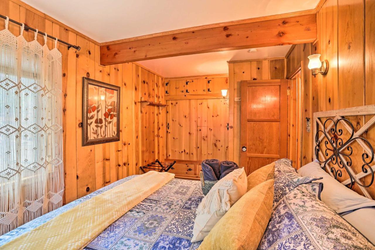 Wrightwood Cabin With Cozy Interior! Экстерьер фото