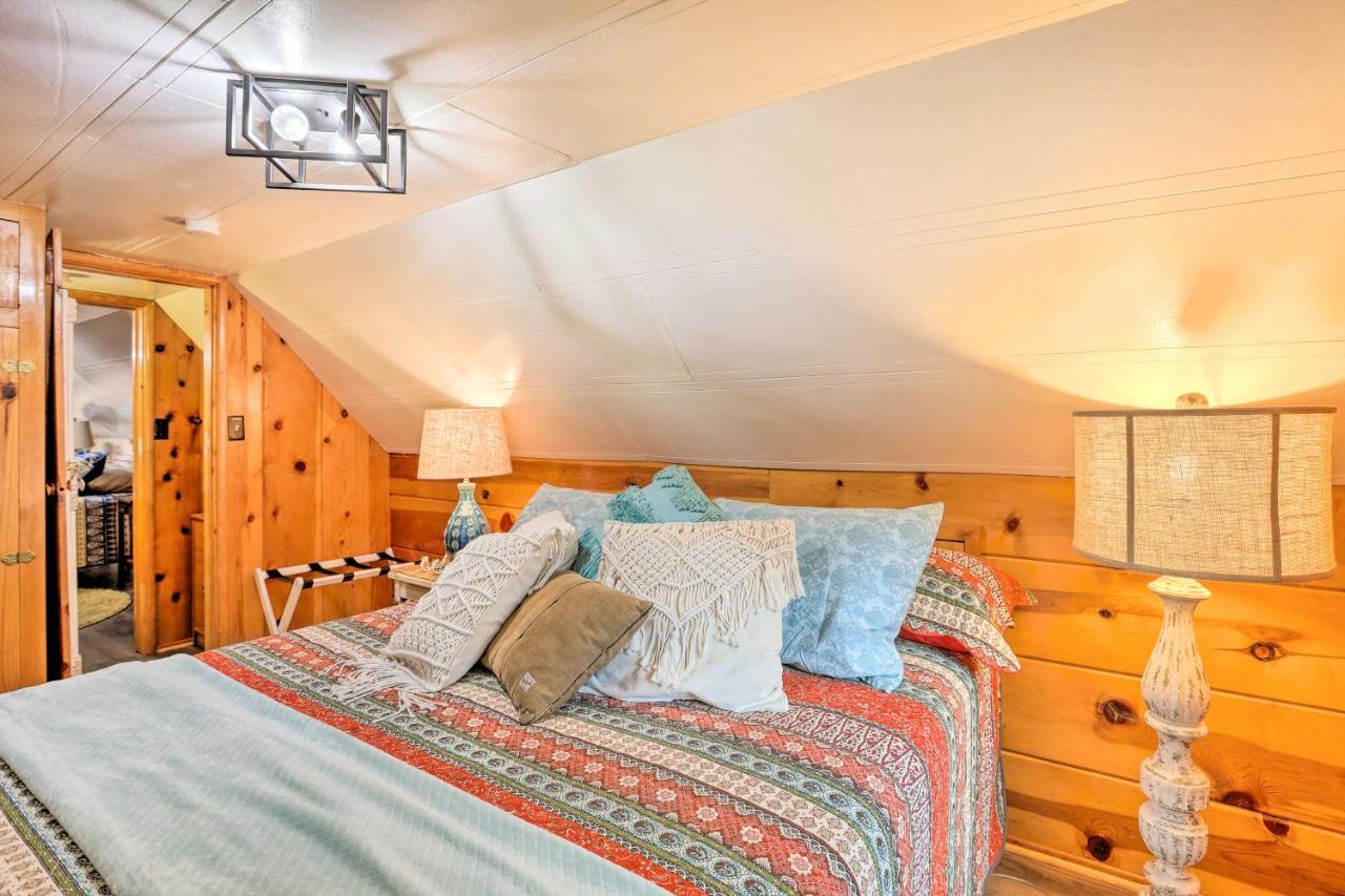 Wrightwood Cabin With Cozy Interior! Экстерьер фото