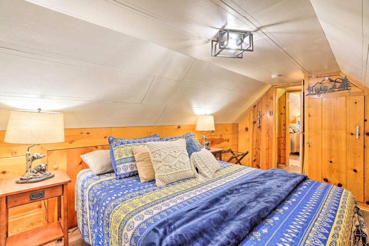 Wrightwood Cabin With Cozy Interior! Экстерьер фото